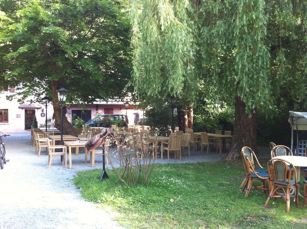 Hotel Au Fil De L'Eau - La Malate Besancon Bagian luar foto