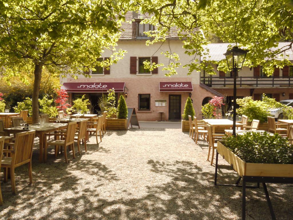 Hotel Au Fil De L'Eau - La Malate Besancon Bagian luar foto