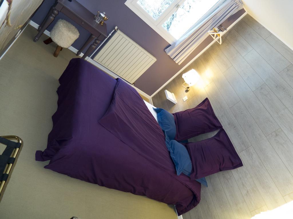Hotel Au Fil De L'Eau - La Malate Besancon Ruang foto