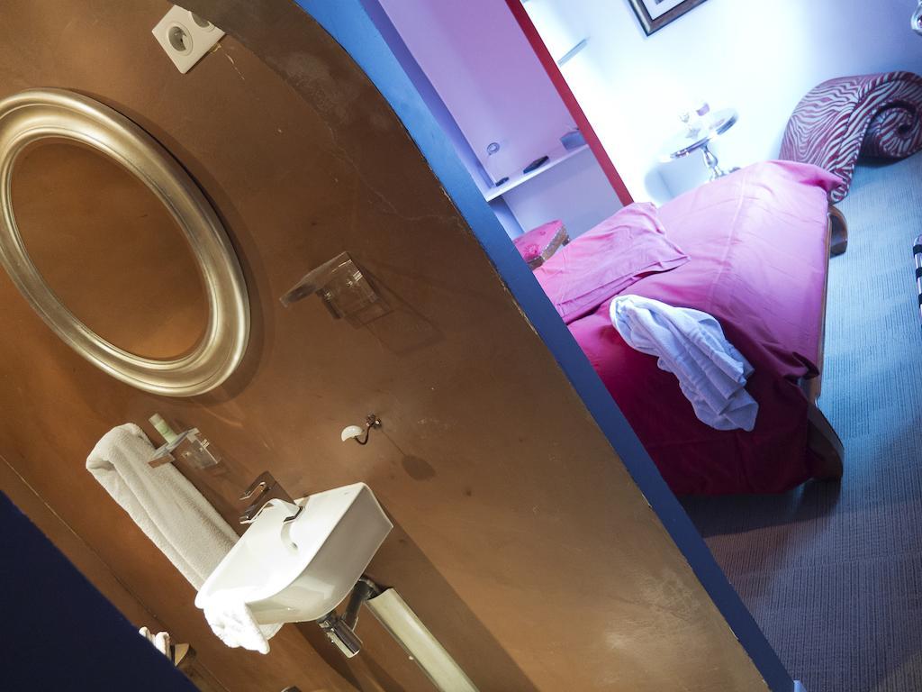 Hotel Au Fil De L'Eau - La Malate Besancon Ruang foto